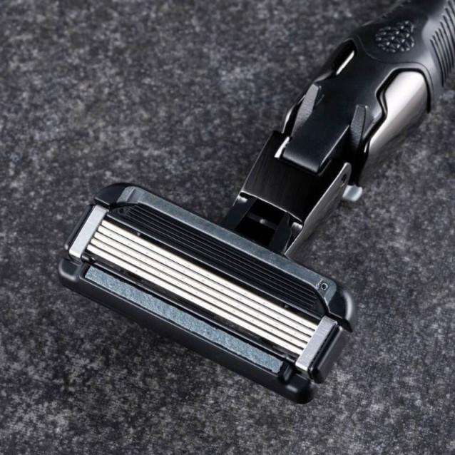 Aparat de Ras Japonez Kai Auger + 5 Lame de Rezervă (Sistem 5 Lame) -