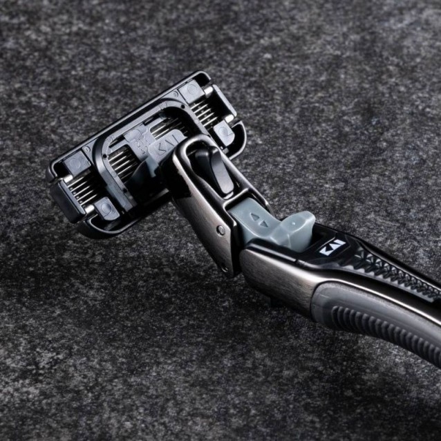 Aparat de Ras Japonez Kai Auger + 5 Lame de Rezervă (Sistem 5 Lame) -