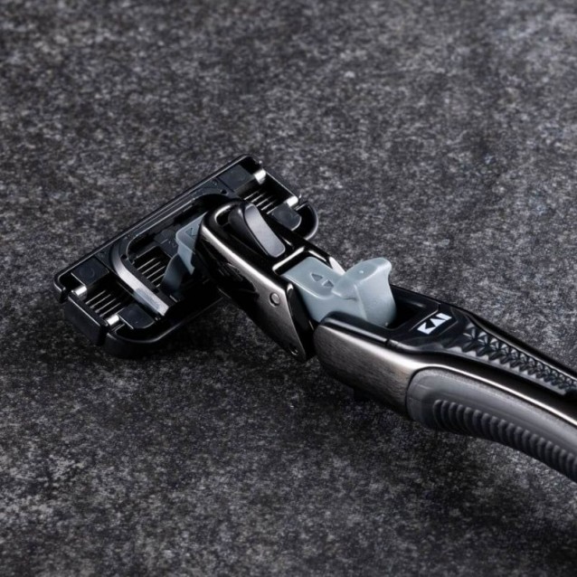 Aparat de Ras Japonez Kai Auger + 5 Lame de Rezervă (Sistem 5 Lame) -