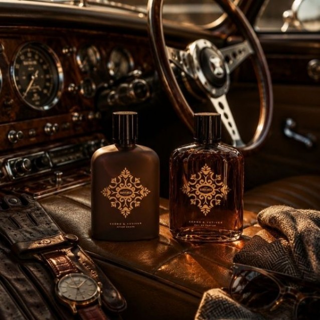 Apa de Parfum Cedru si Vetiver Antiga Barbearia de Bairro - Parfum de nisa lemnos -