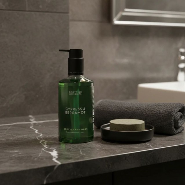 Gel Dus si Sapun Maini The Scottish Fine Soaps Cypress & Bergamot - The Scottish Fine Soaps Company