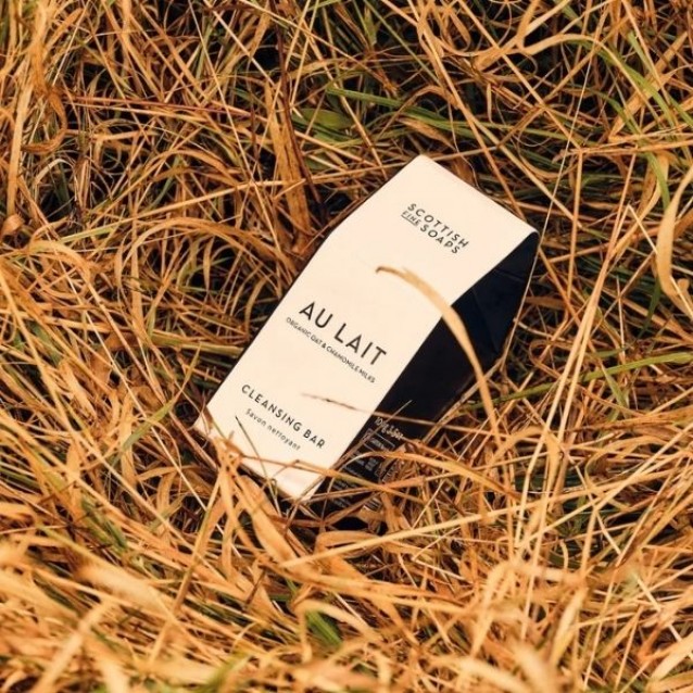 Sapun pentru Corp cu Lapte de Ovaz si Musetel Scottish Fine Soaps Au Lait -
