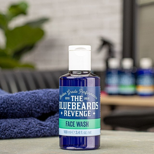 Gel pentru curatarea fetei The Bluebeards Revenge