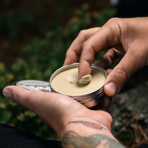 Ceara de par Mr Bear Family Pomade Matt Clay