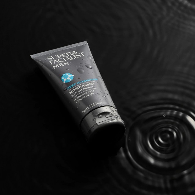 Crema de fata Superfacialist Hyaluronic Acid Anti-Ageing Day Moisturiser