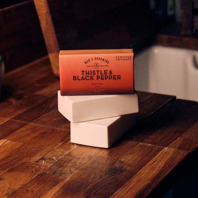 Sapun de baie Scottish Fine Soaps Thistle & Black Pepper
